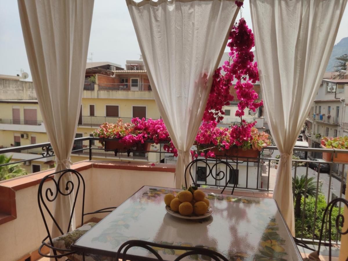 Case Borgo Vacanze Letojanni Εξωτερικό φωτογραφία