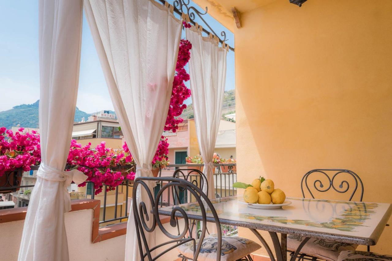 Case Borgo Vacanze Letojanni Εξωτερικό φωτογραφία