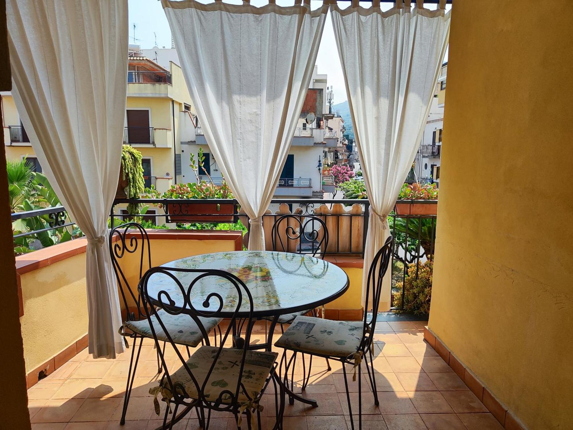 Case Borgo Vacanze Letojanni Εξωτερικό φωτογραφία