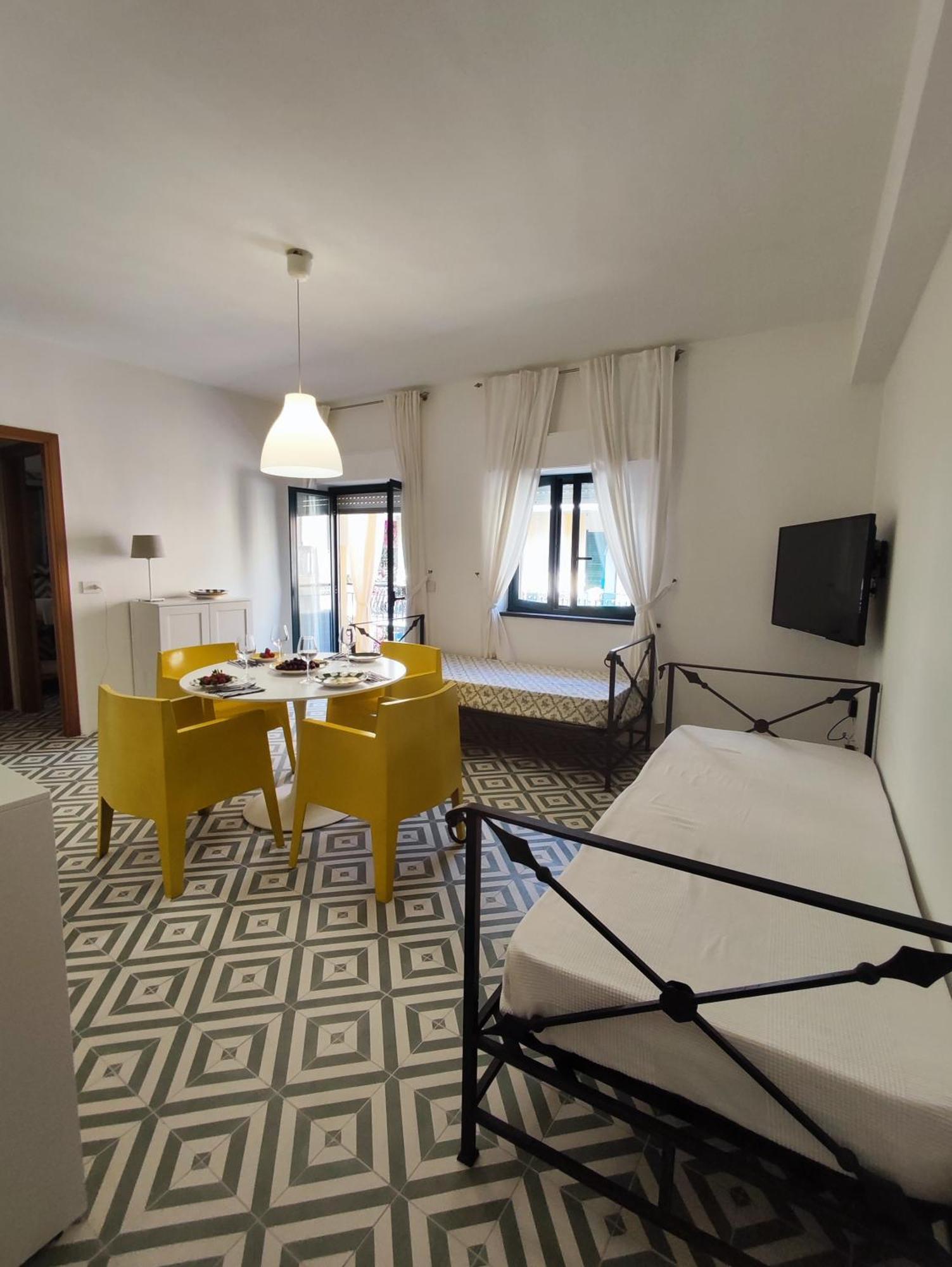 Case Borgo Vacanze Letojanni Εξωτερικό φωτογραφία