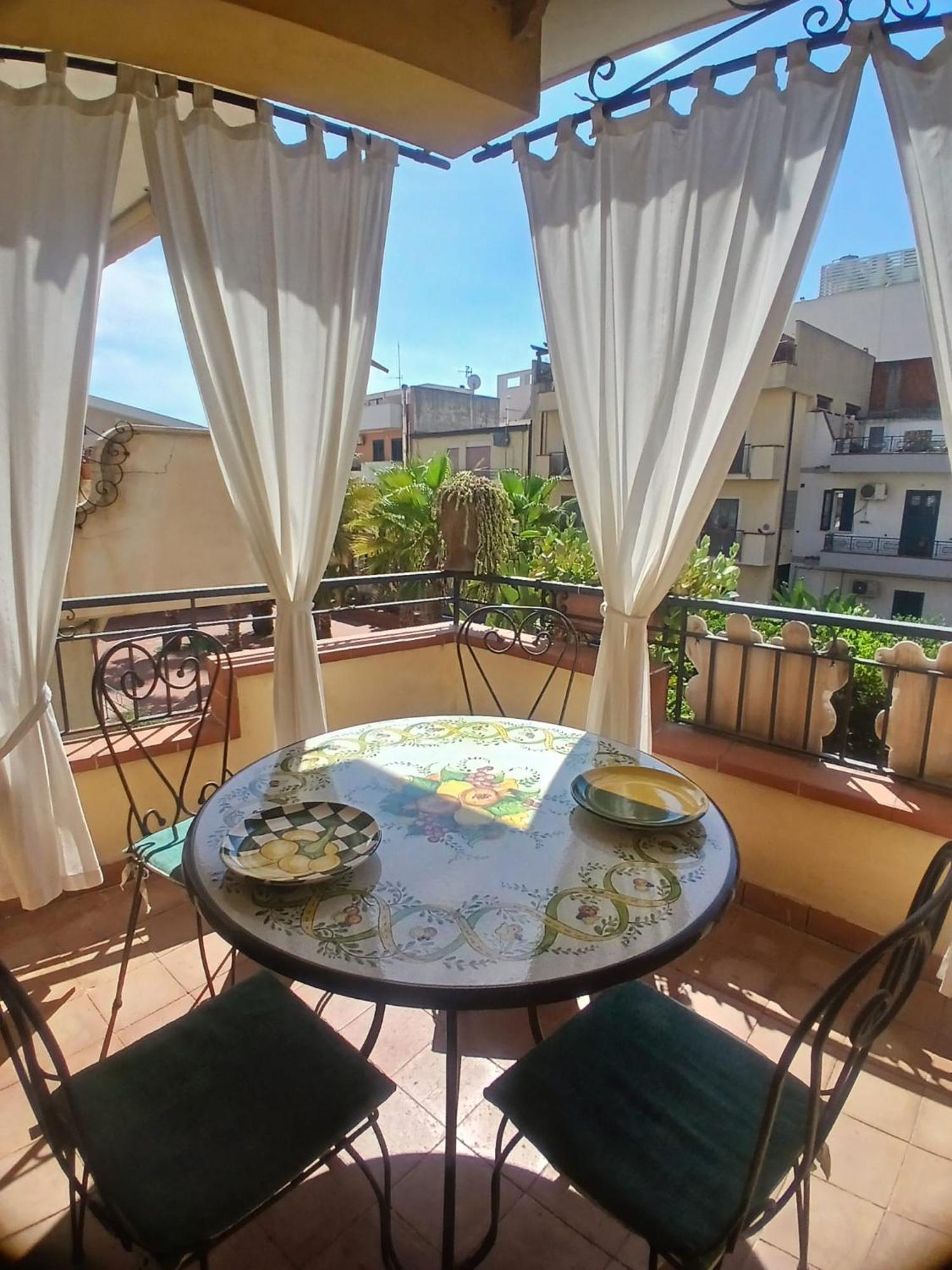 Case Borgo Vacanze Letojanni Εξωτερικό φωτογραφία